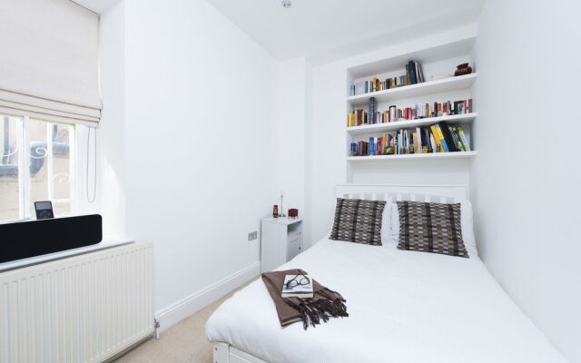 Gorgeous 2BR in Sherlock Holmes' Baker Street!