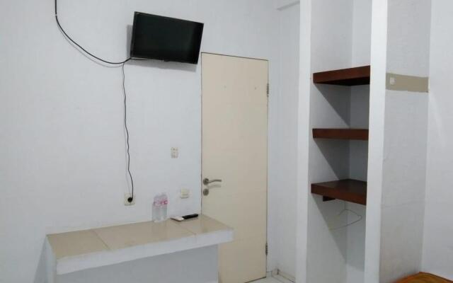 G357 Near Margo City