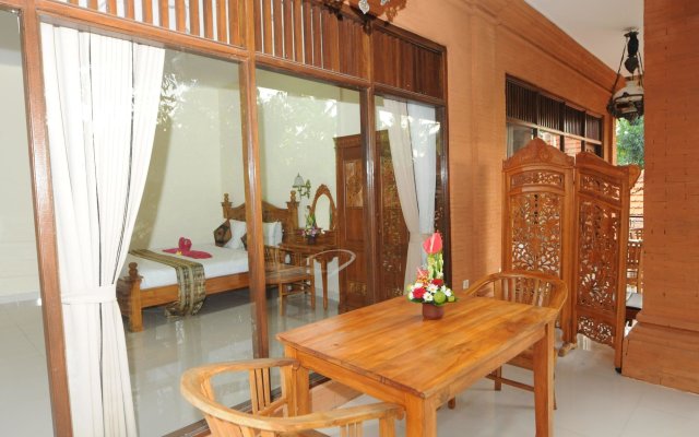 Rahayu 2 Bungalows