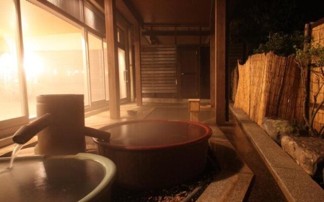 Fukumitsu Hanayama Onsen