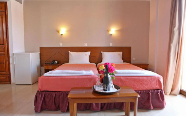 Pasiphae Hotel