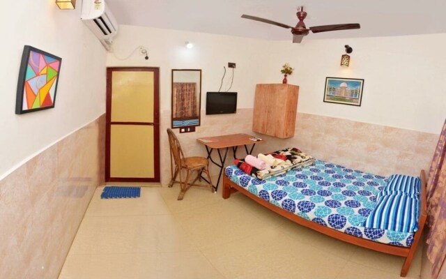 Rajalakshmi Guest House