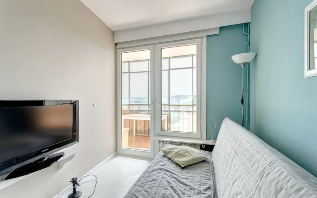 Dom & House - Level Eleven Apartment Sea View