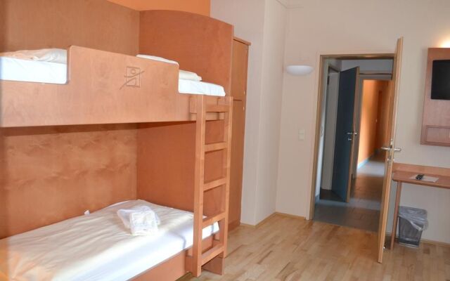 JUFA Hotel Bruck
