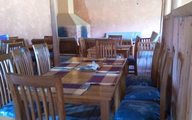 Lake Chahafi  Resort