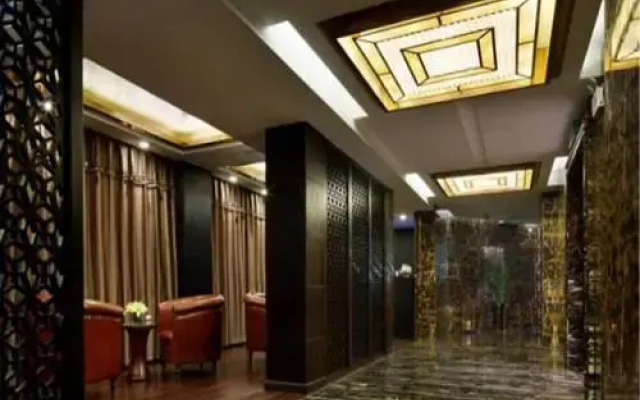 Tairong Hotel