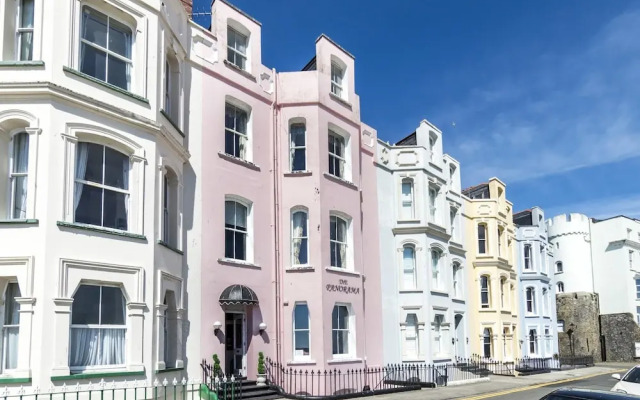 The Penthouse - Luxury 1 Bed - Panorama - Tenby