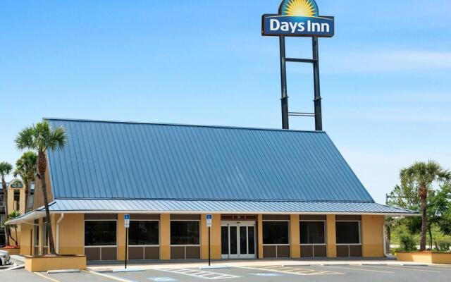 Days Inn North Tampa Near Busch Gardens