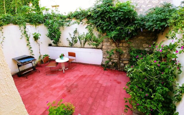 House With one Bedroom in Montreuil, With Enclosed Garden and Wifi