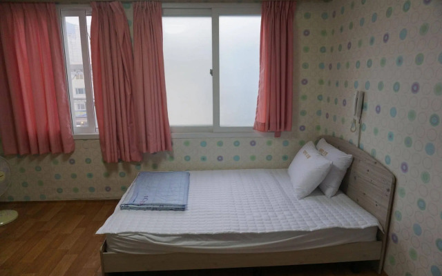 Daewonjang Motel