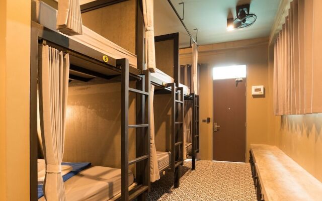Link Hostel Aonang - Adults Only