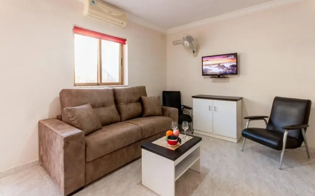 Merill Pool and Sea Charming Apart 3