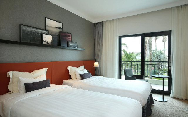 The Suites Hotel Jeju