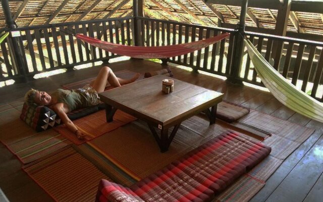 Flower Power Village