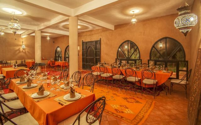 Hotel kasbah sahara services