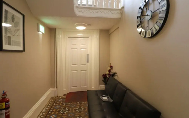 Bright Apartment In Doncaster Near Keepmoat Stadium