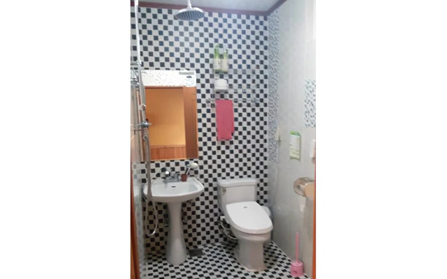 Hadong Inside the Scene Pension