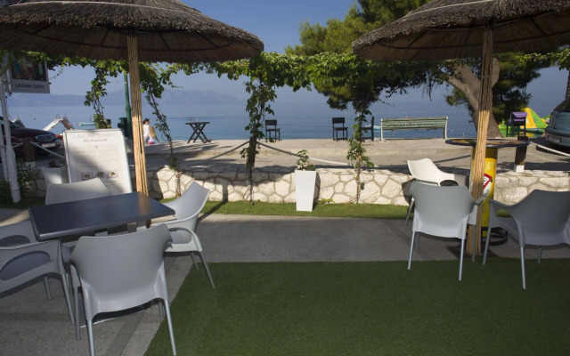Hotel Laguna