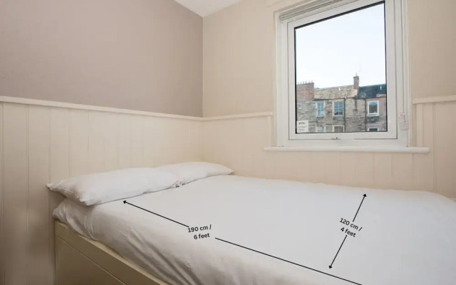 Destiny Student Meadow Court - Campus Accommodation