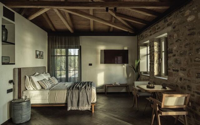 Athena Suite by Peliva Nature Suites