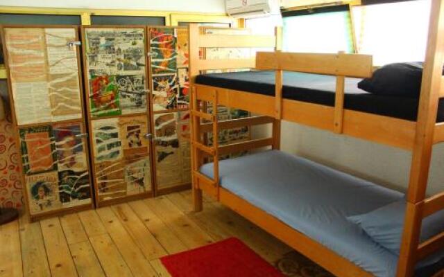 Chillton downtown hostel