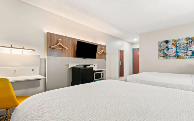 Microtel Inn & Suites by Wyndham Salisbury