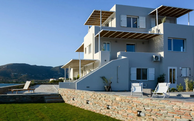 Pharos Apartments