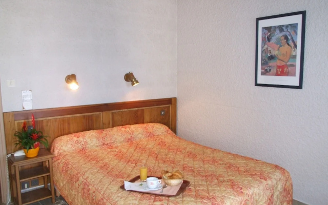 Hotel Azur