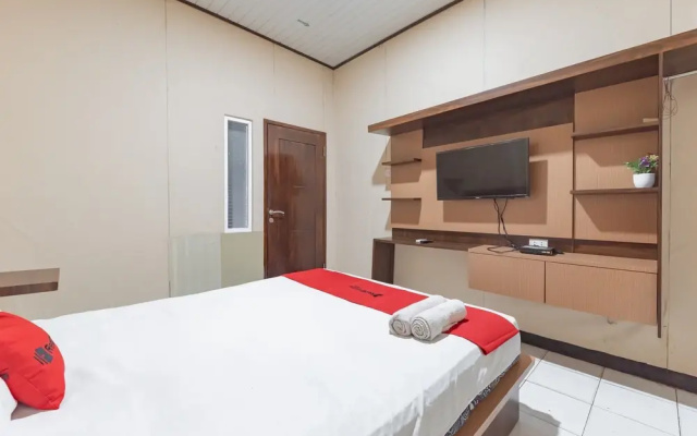 RedDoorz @ K Home Syariah near Mall Kartini Lampung