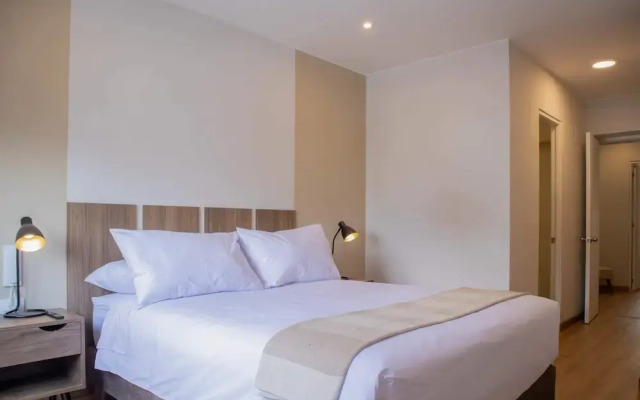 Beautiful 2BR With Fantastic Pool in Miraflores