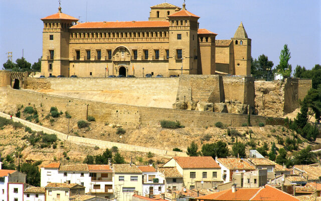 Parador De Alcaniz Teruel