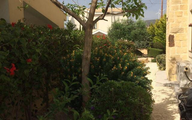 Eleon Villa