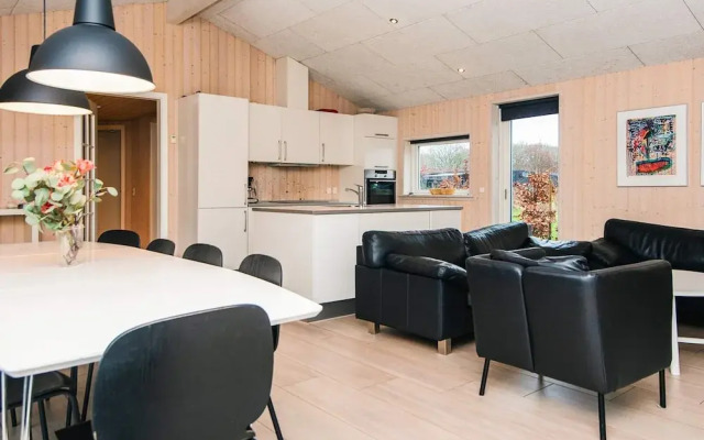 10 Person Holiday Home in Glesborg-by Traum