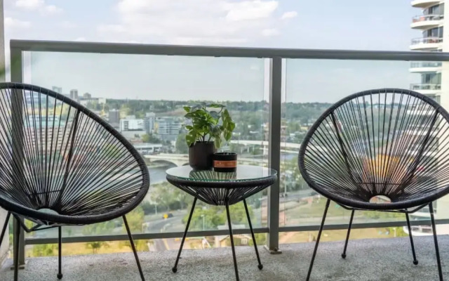 The Loki No Service Fees Patio BBQ 55 TV