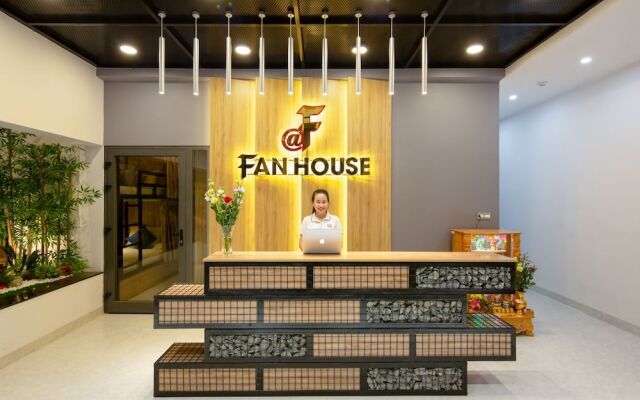 Fan House Hostel
