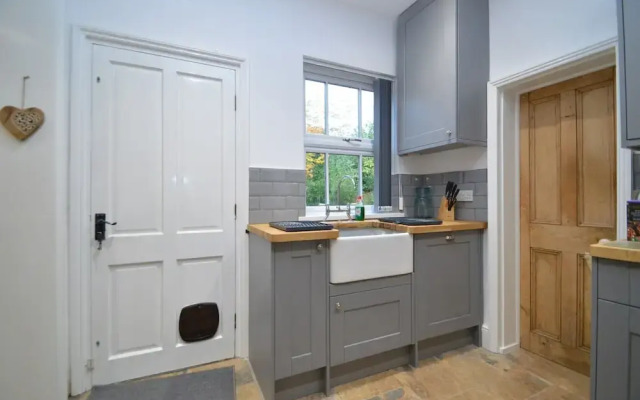 Oak Terrace Cottage