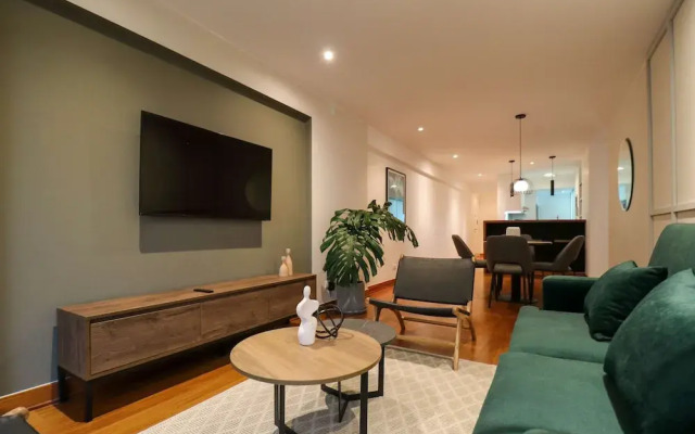 w Elegant 2BR w Spacious Terrace in Miraflores