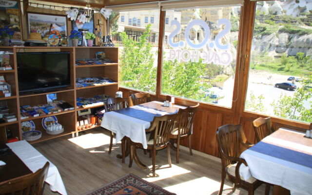 SOS Cave Hotel