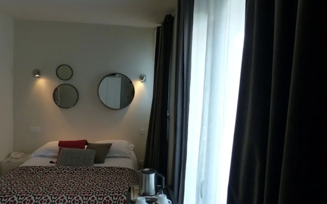 Hôtel les Bains