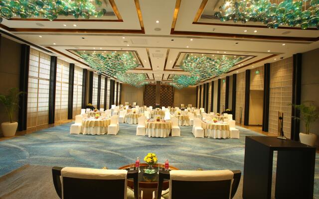 Crowne Plaza New Delhi Mayur Vihar Noida by IHG