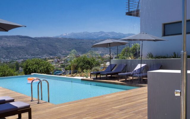 Seametry Luxury Living Apartments Adults Only