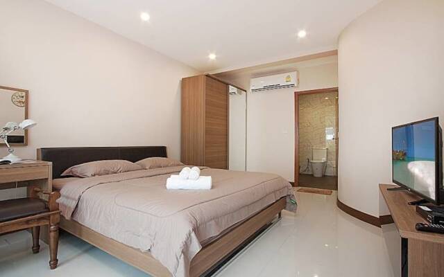 Bangsaray Beach House 2 Bed