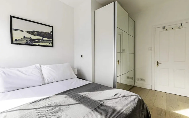 Converted Brewery Apartment With Terrace