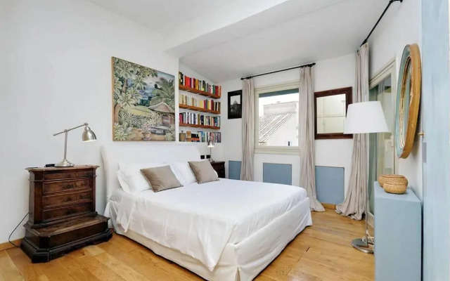 Sant Onofrio Terrace Apartment