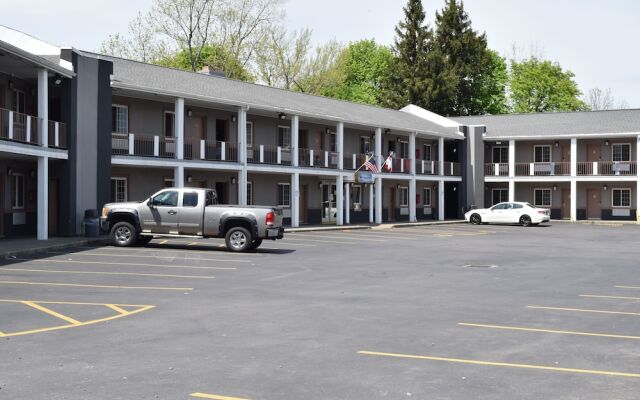 University Manor Inn