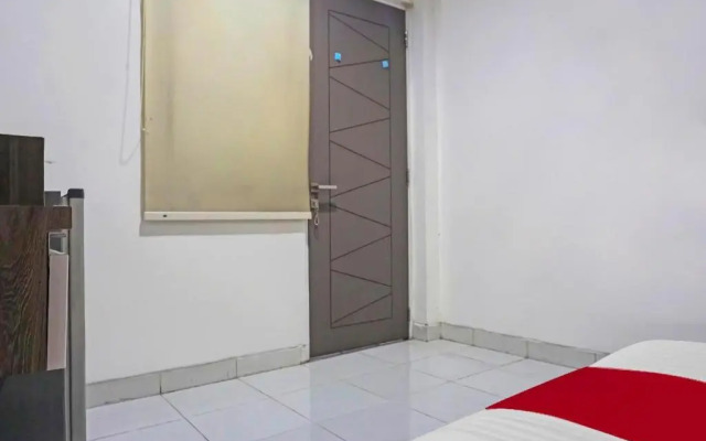 OYO 91889 Kramat Residence