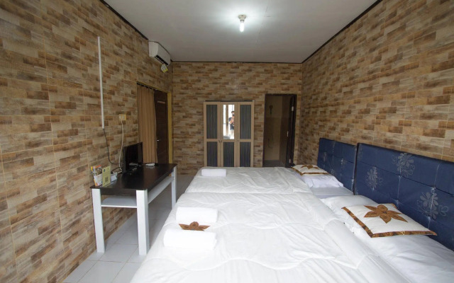 Clamonic Guest House