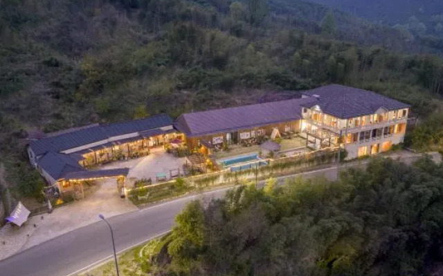 Qingxingul(Anji Yunshang Grassland Store)