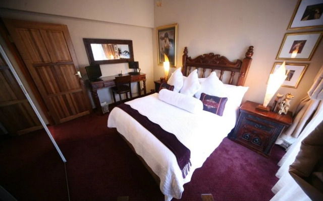 Le Cozmo Guest House