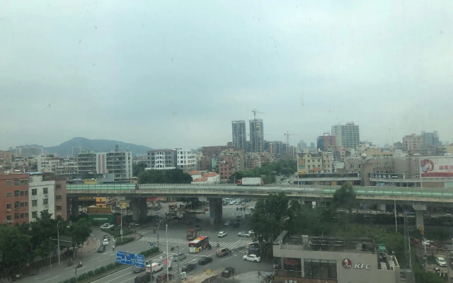 Guangfeng Hotel